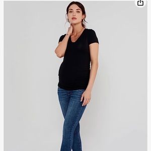 Pea in the pod Lux side ruched v neck tops